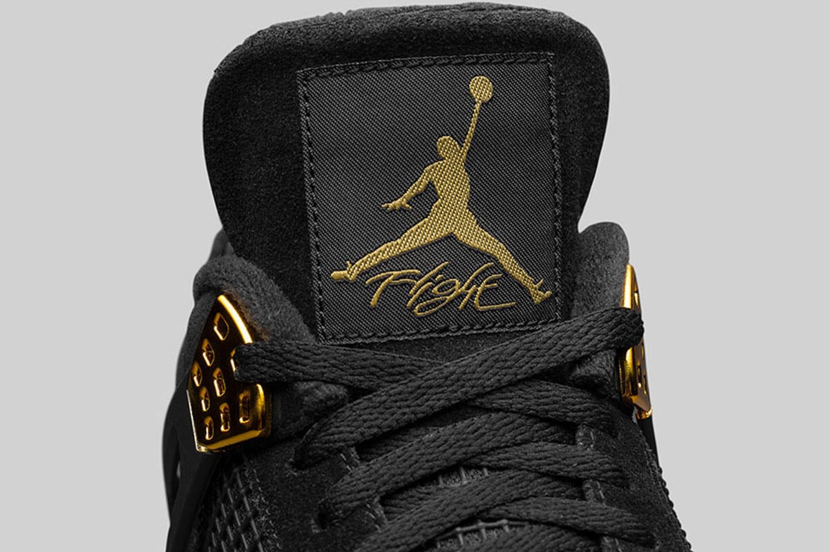 Air Jordan 4 Retro 